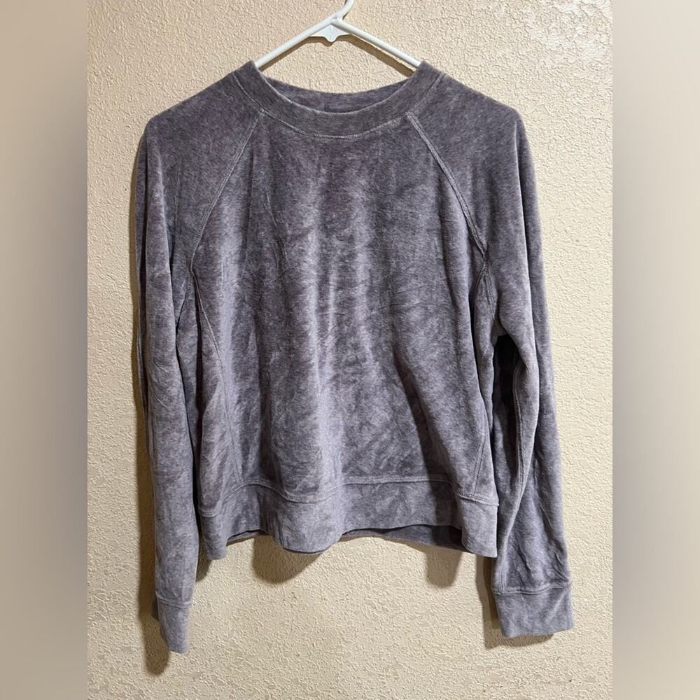 Lululemon Every Moment Velour Crew pullover sweater 4